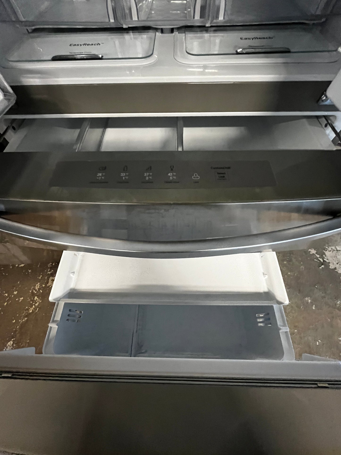 🎁 Holiday Sale 🎄 LG Four door refrigerator Showcase stainless steel w/ice water dispenser 36" Refurbished *NO water ice dispenser #RF22941B