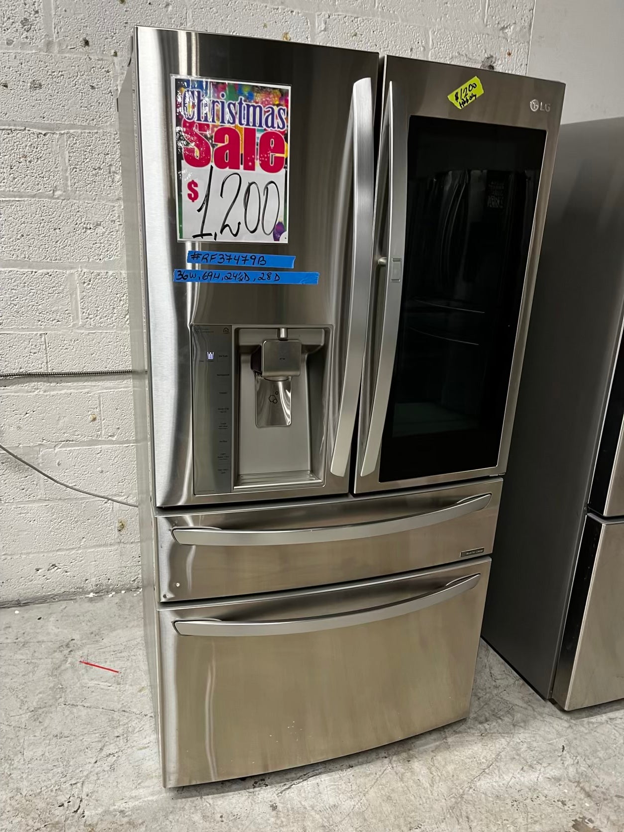 LG Four door Refrigerator stainless steel Showcase w/ ice water dispenser 36" counter-depth  #RF37479B