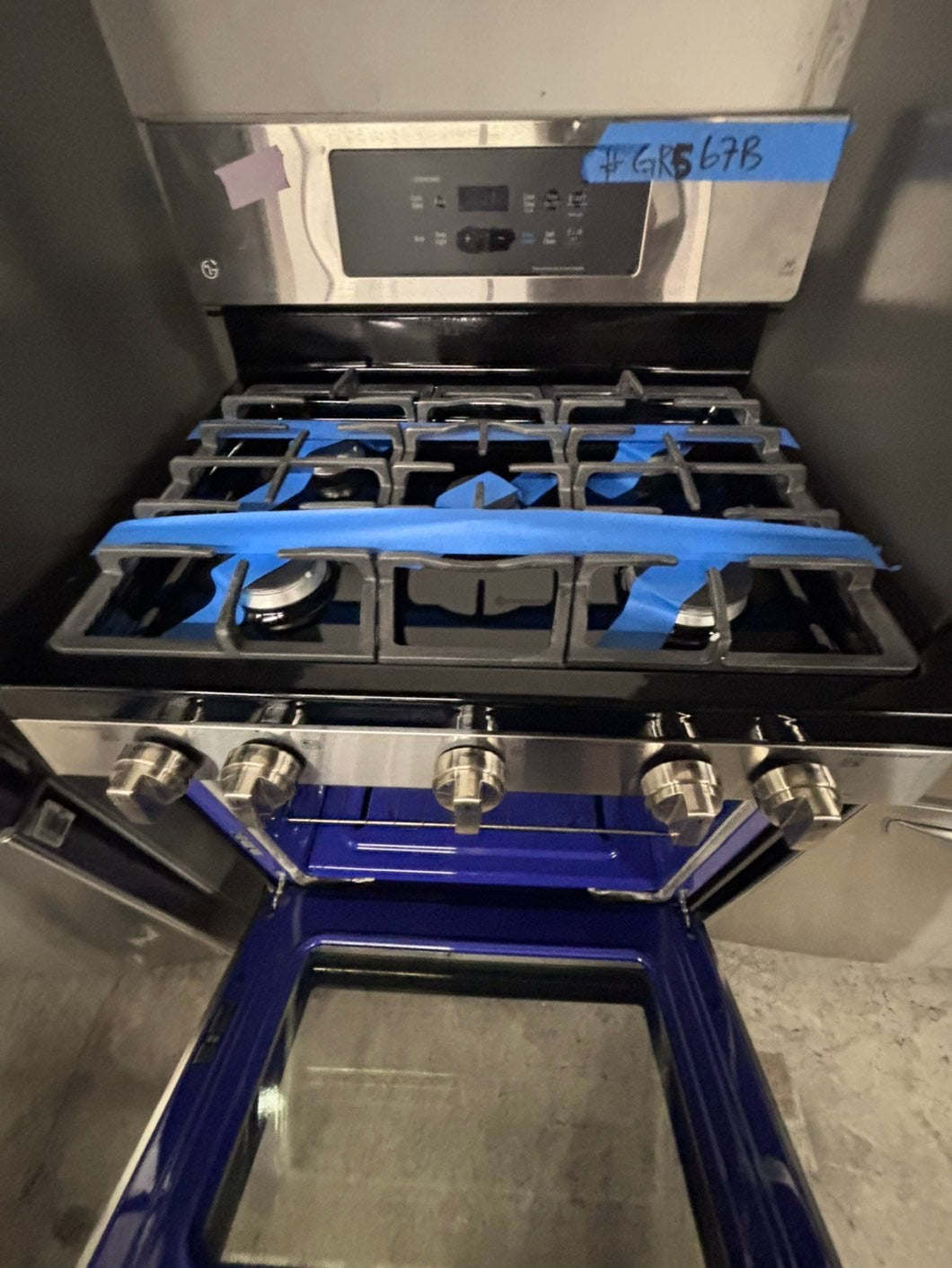 >special 3pc. Combo =LG French door Refrigerator counter depth  w/ ice water dispenser 36",gas stove 5 burners & new the range microwave all same brand  #ARF31B3PC