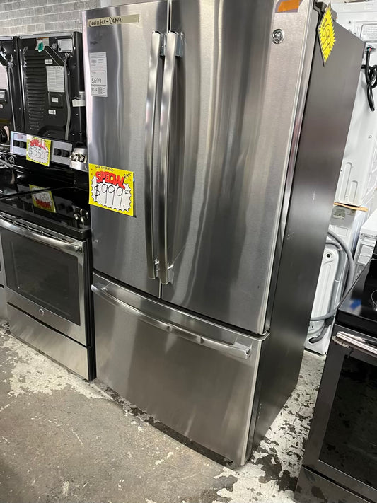 Special Offer | GE kitchen combo / Refrigerator counter depth 36” & Electric  range stainless steel - 2  appliances 
 #RF734VB  Refurbished