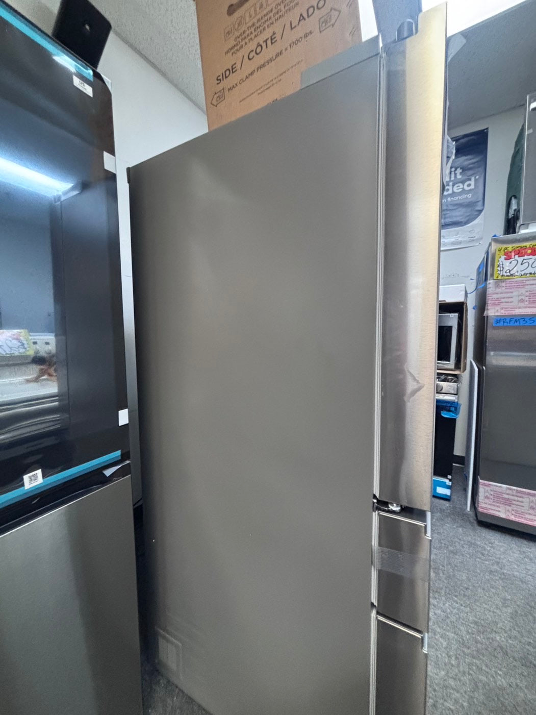 >new open box LG 30 Cu. Ft. Smart Standard-Depth MAX 4-Door French Door Refrigerator with Full-Convert Drawer
#RFLHZ4L  36” in