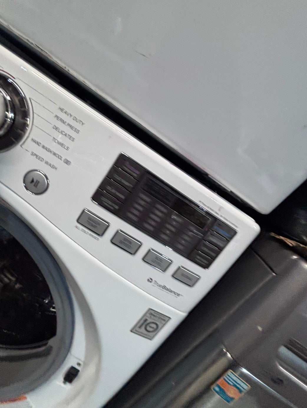 >*early July 4th special 🇺🇸LG washer & dryer set electric 220v front load stackable or side by side - sensor dry in white color #WWS2BSET