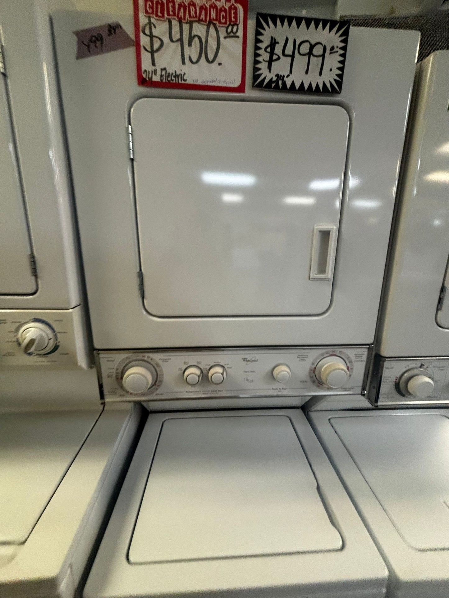 Whirlpool laundry center Electric 220v washer & dryer set in white 24" #LC427PL