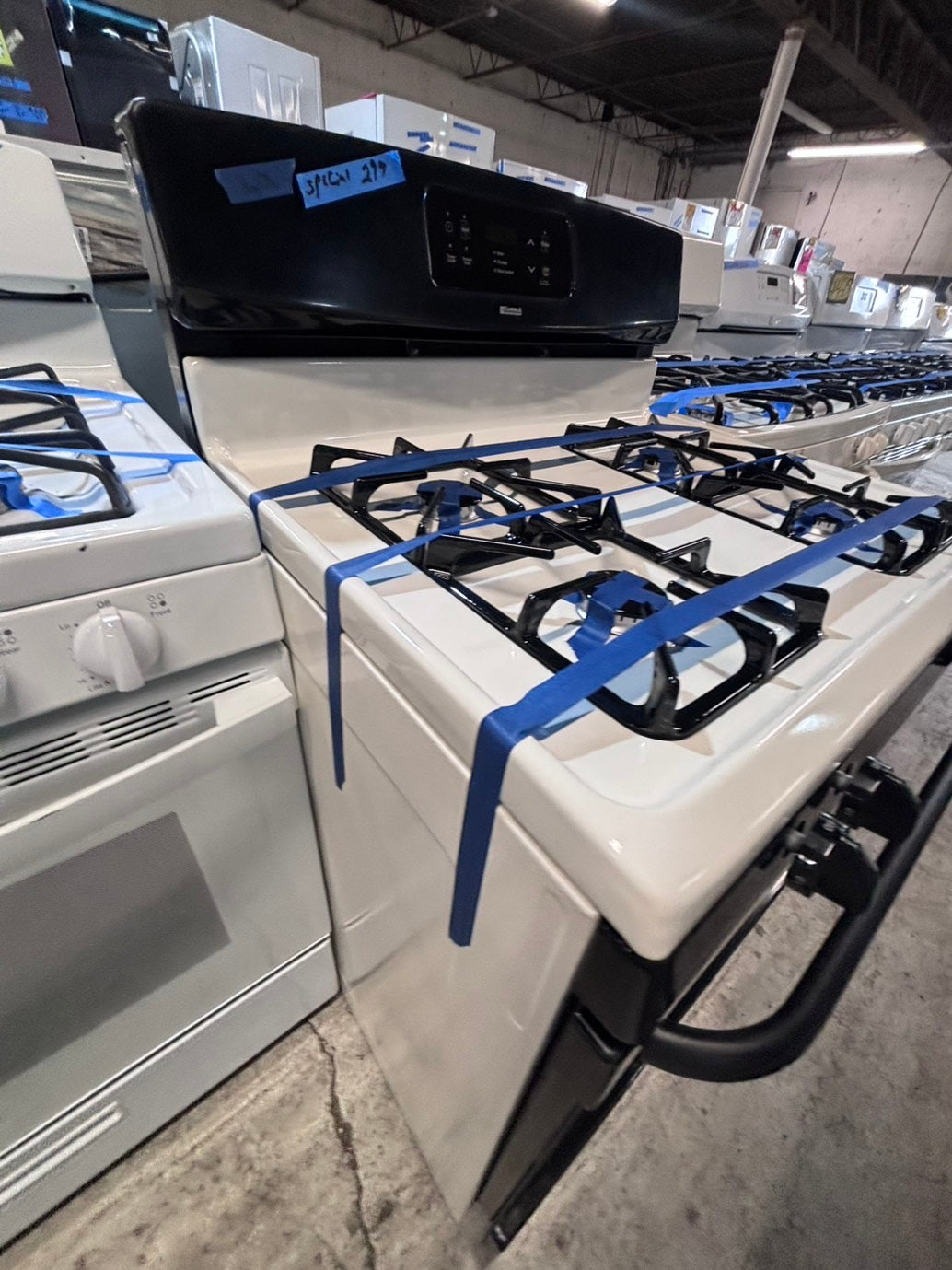 >special 🔥Kenmore Gas range 4 burner bake broil Hi/Lo self clean in off white & black used-Refurbished 30” #GHPZ4B