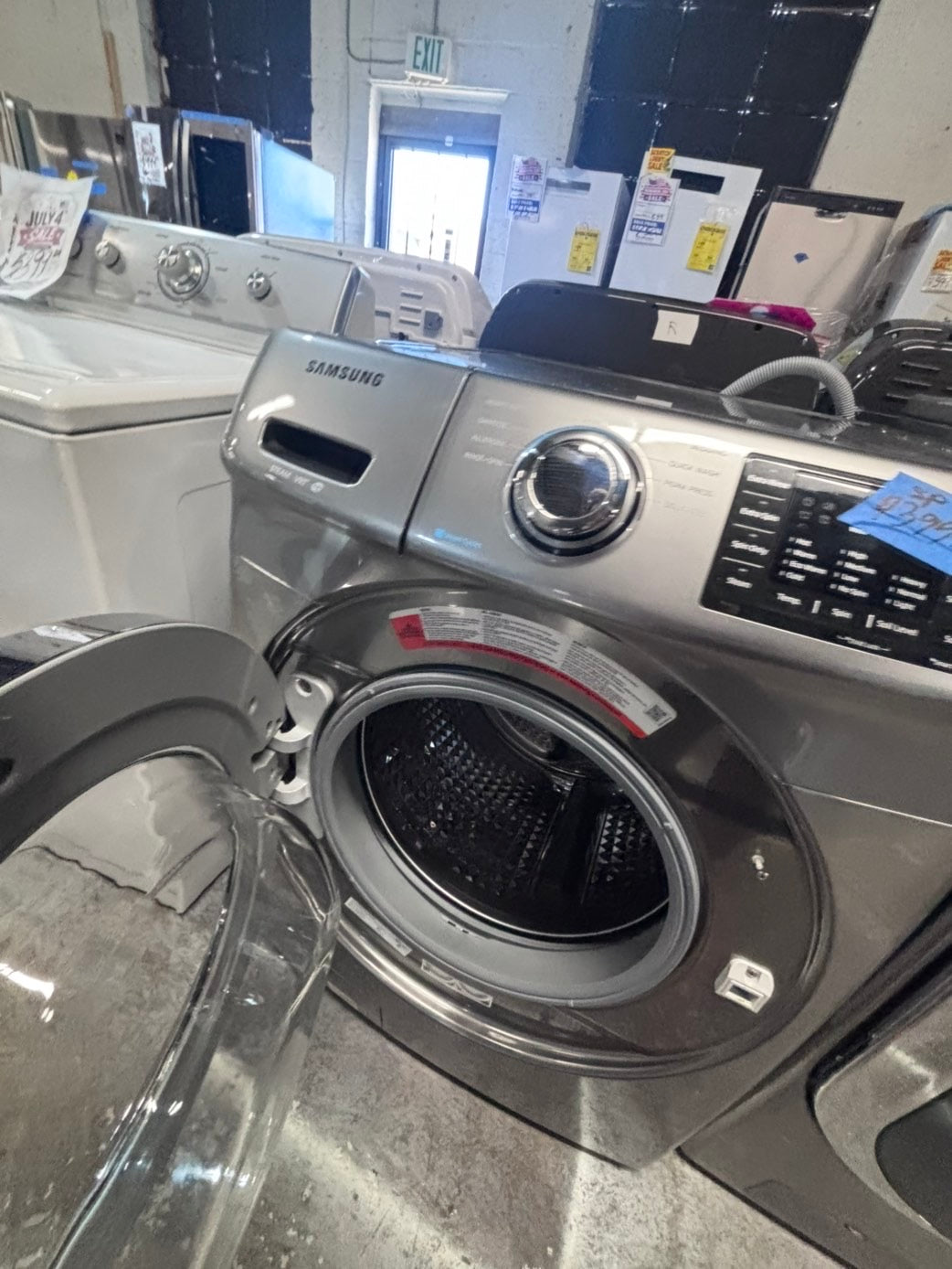 >*special price 🔥🚀Samsung gray front load washer large capacity stackable or side by side  27” in used-Refurbished #SPYE3WB