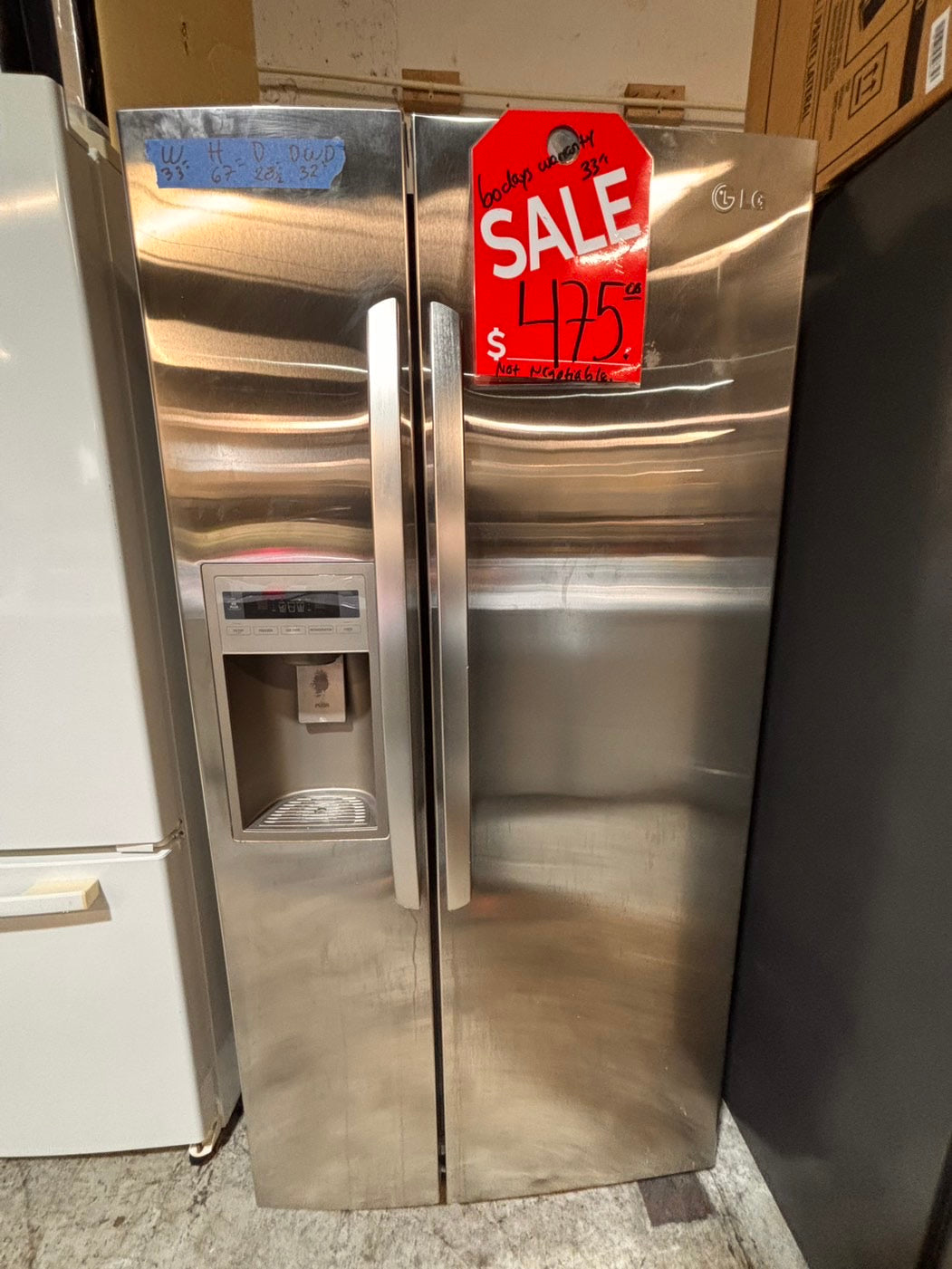 >*SALE🔥🔥LG 33”x 67”h x 29”depth side by side Refrigerator and freezer with ice & water #J1W773B