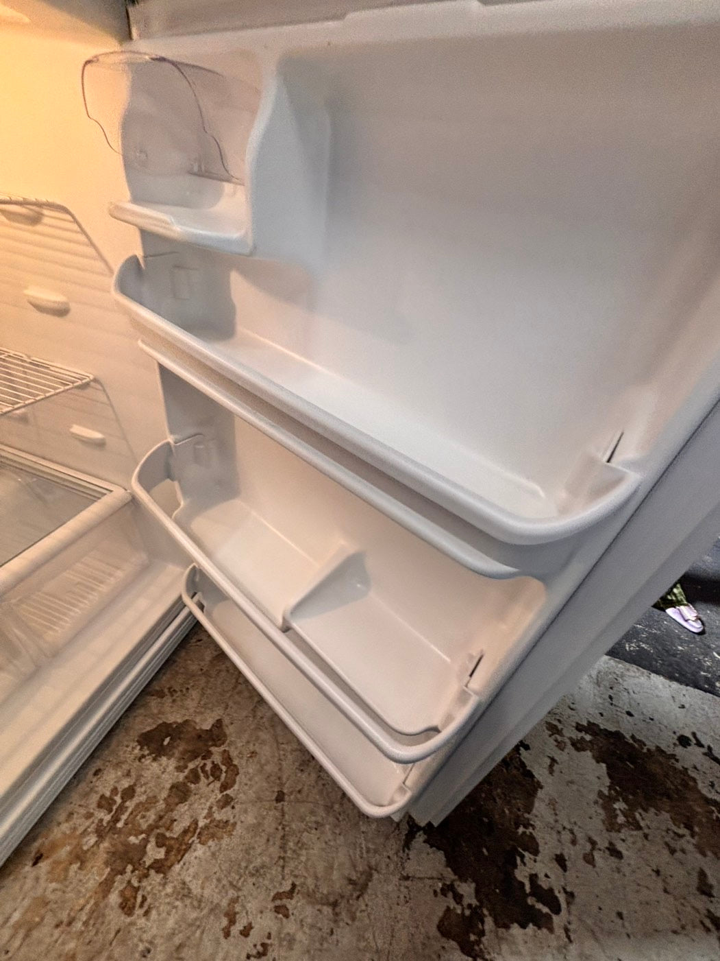 >sale🎈Kenmore 30”18cu.ft -top freezer refrigerator white color              -used refurbished 30” #RWF56B