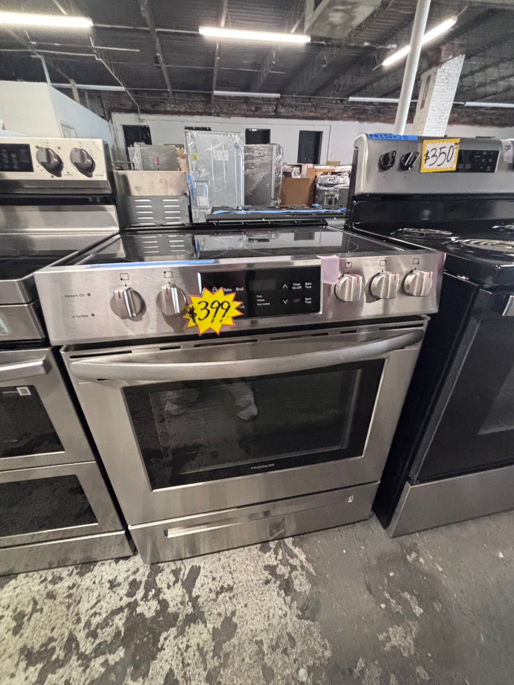 >Frigidaire slide in Glass top electric 220v range 5 burner warm zone bake broil self clean in stainless steel 30" used-Refurbished #ERSR27B