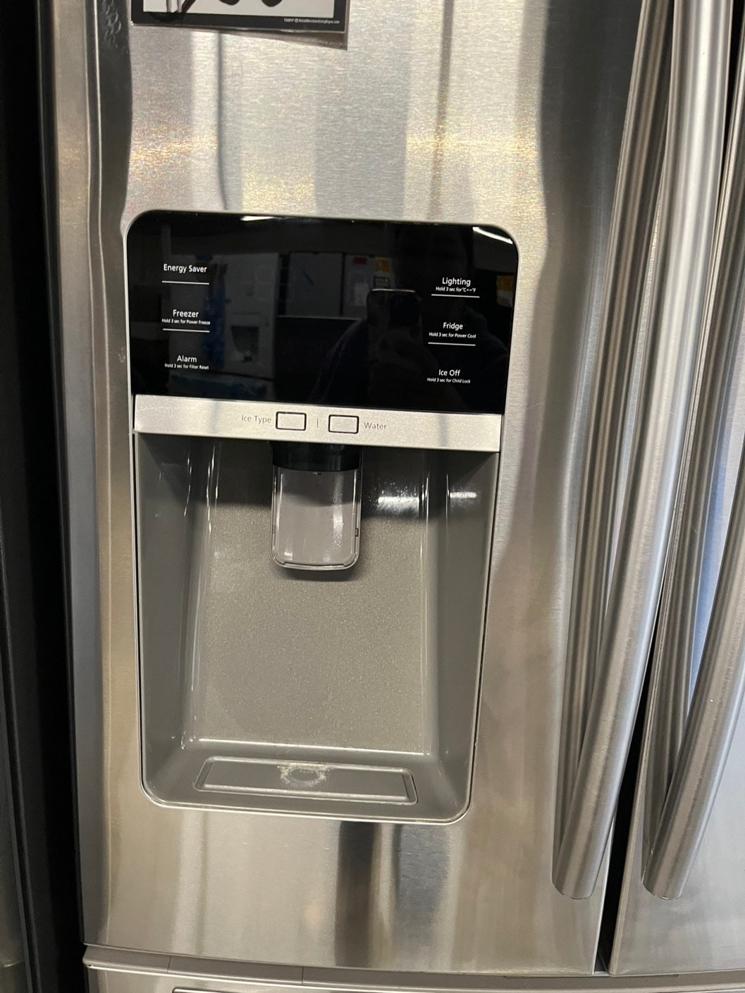 *🔥Black Friday Deal🔥Samsung 33” 4- door Refrigerator stainless steel w/ ice water dispenser 33" #RF36NB