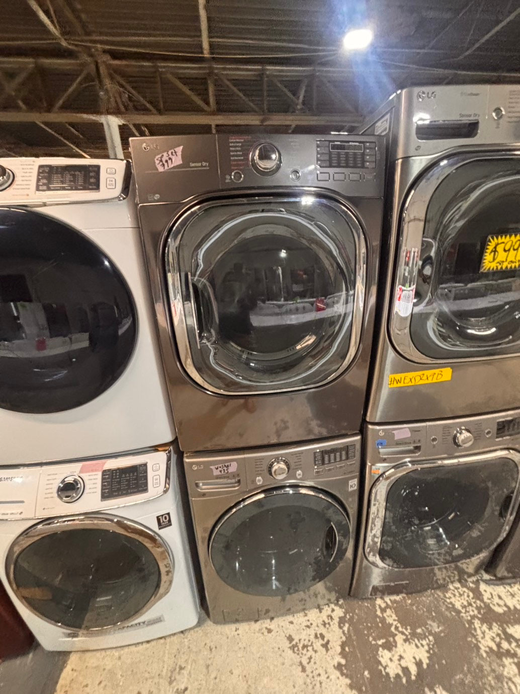 >*Used-great conditions refurbished LG steam washer 4.5cu ft & electric steam dryer 7.5 cu ft large capacity set electric 220v front load stackable or side by side - sensor dry He in silver-gray  #WXU6SET