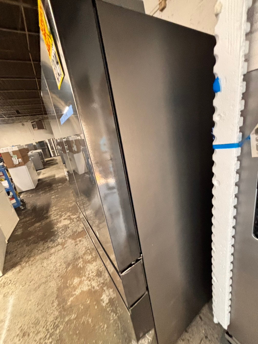 >special🎈New open box 📦 Samsung - Bespoke 23 cu. ft. Counter Depth 4-Door French Door Refrigerator with Beverage center #RRSYY41B