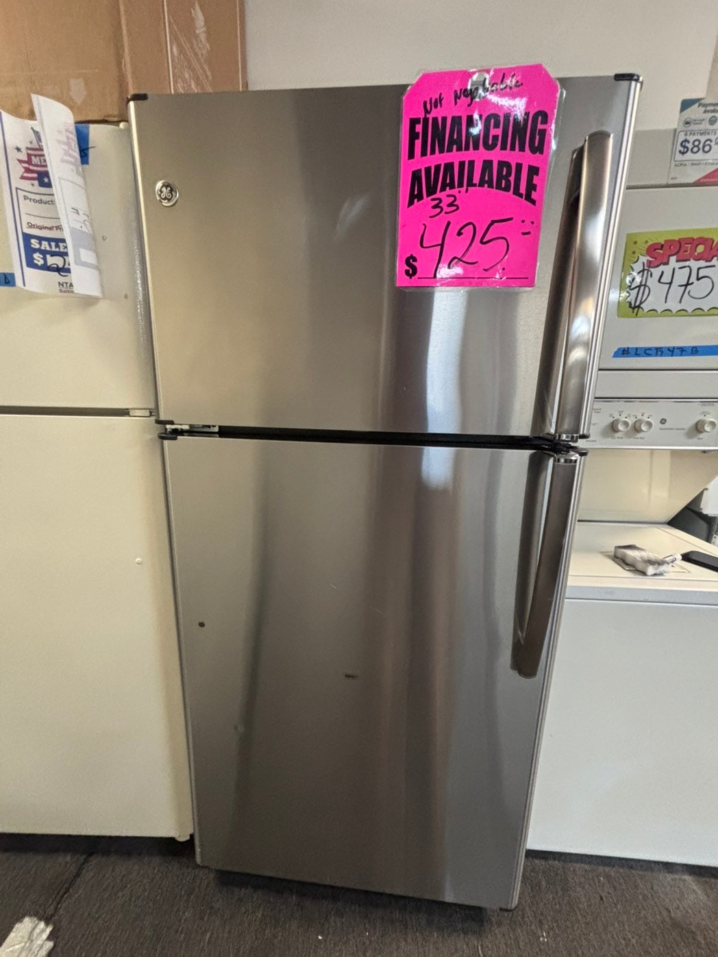 >>GE 33” x 67”h x 28” depth  Top freezer fridge  ,stainless steel  used-refurbished #RRYE33L