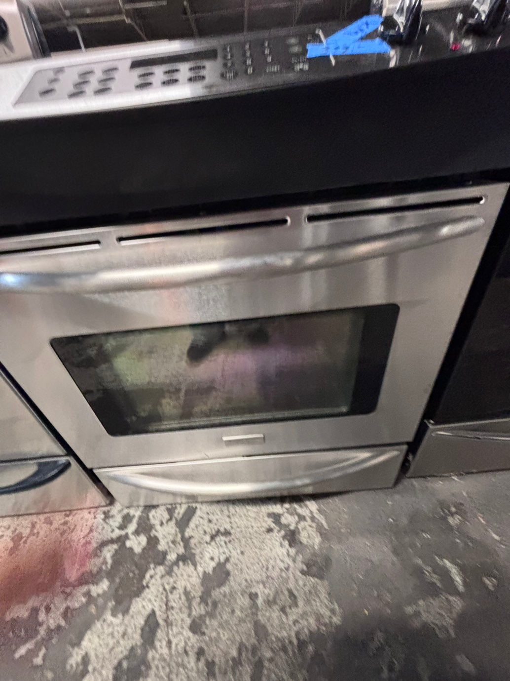 >*sale🔥Frigidaire slide in Glass top electric 220v range 5 burner warm zone bake broil self clean in stainless steel 30" used-Refurbished #ETT27B