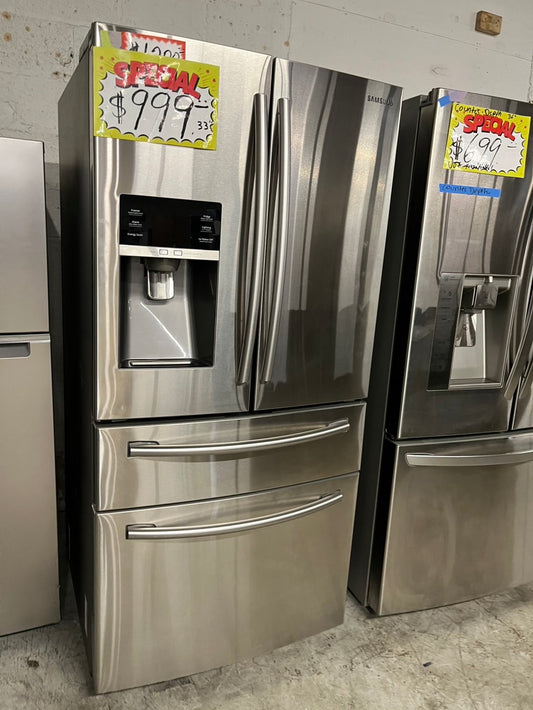 =💥special price‼️Samsung 33” 4- door Refrigerator stainless steel w/ ice & water dispenser 33" #RF2778BB
