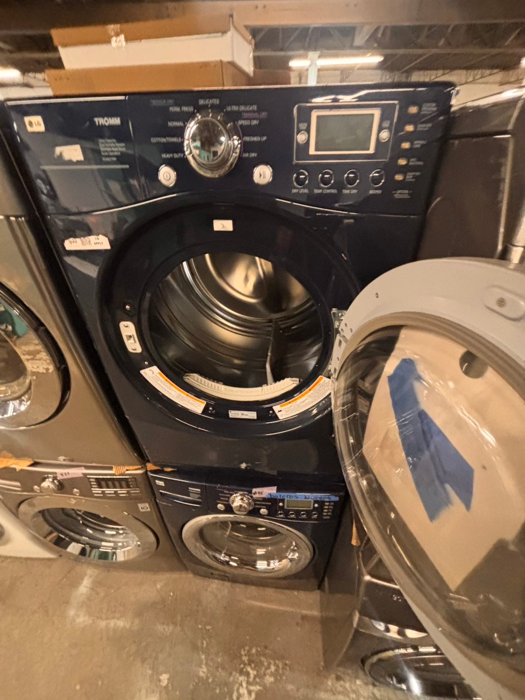 >* special🎉LG washer & dryer set electric 220v front load stackable or side by side - sensor dry in navy blue used,refurbished #WQB5SET