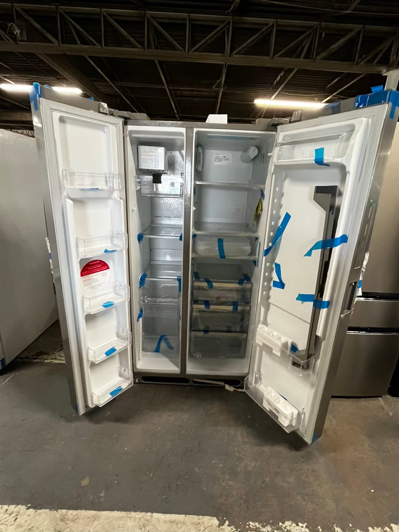 • Open Box 📦 | scratch & dent Frigidaire side x side  refrigerator w/ice water dispenser inside stainless steel 36" #RF3962kB
