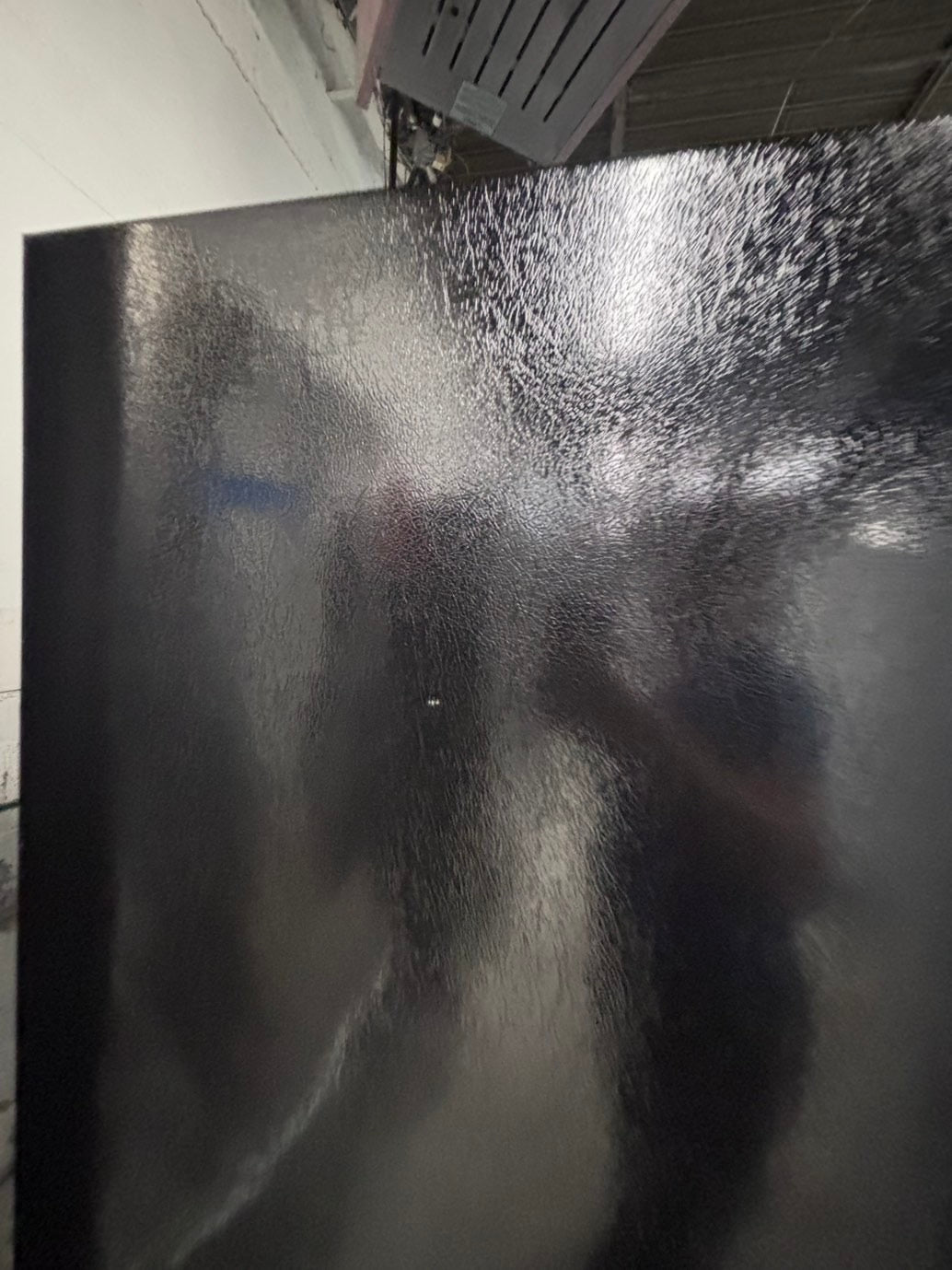 >*28” GE top freezer fridge black used-refurbished #FFSA3RB