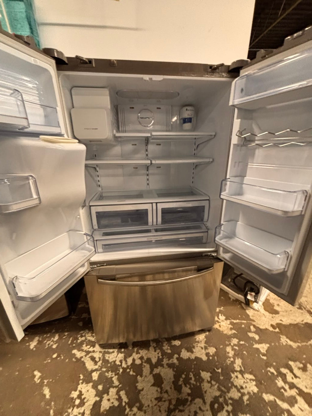 }} SPECIAL 🔥Samsung 36”x 68”1/2 H French door Refrigerator counter depth  24.1/2 depth , stainless steel w/ ice water dispenser , good  condition 36" used-refurbished #SJFDD24B