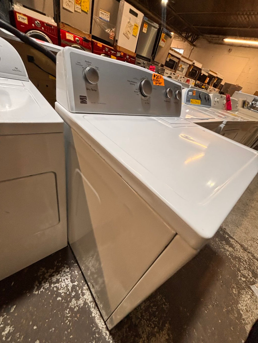 }Kenmore  29” extra large capacity side x side large capacity electric 220v dryer  in white 29”Refurbished #KEDK11B