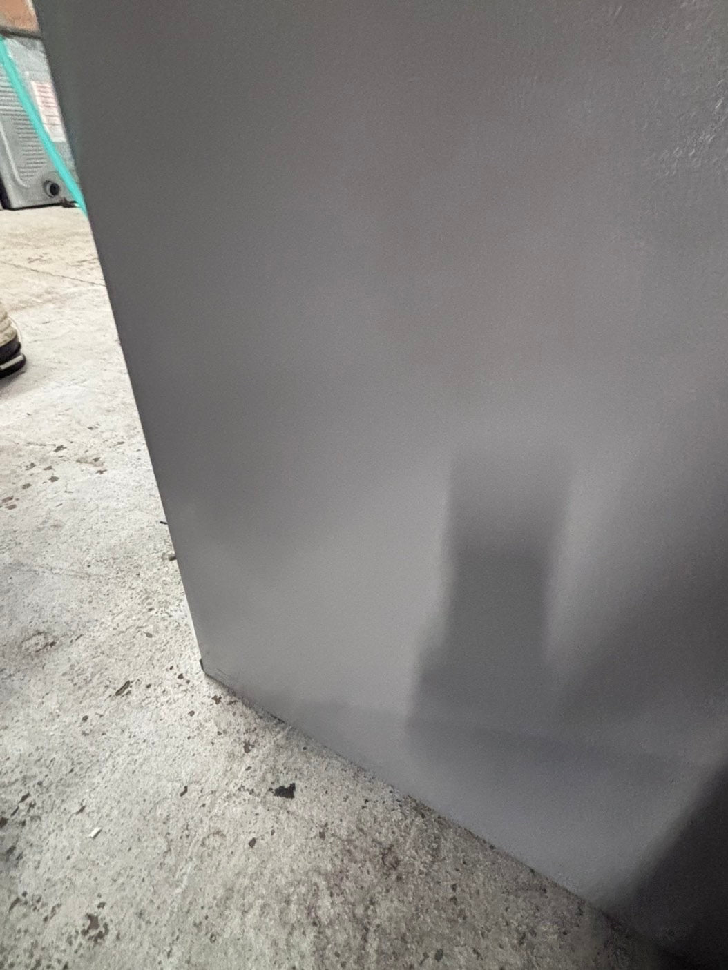 >used-refurbished Frigidaire 33” Side by Side Refrigerator stainless steel w/ice water dispenser  - #RFUR33LB