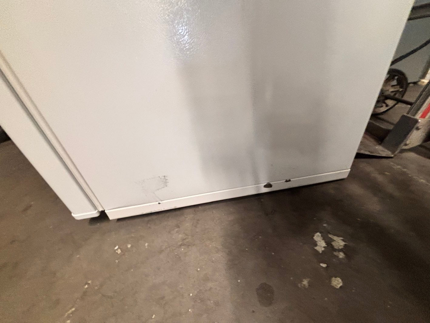 >kenmore 28”top freezer refrigerator stainless steel 28"   #RFWTT7B