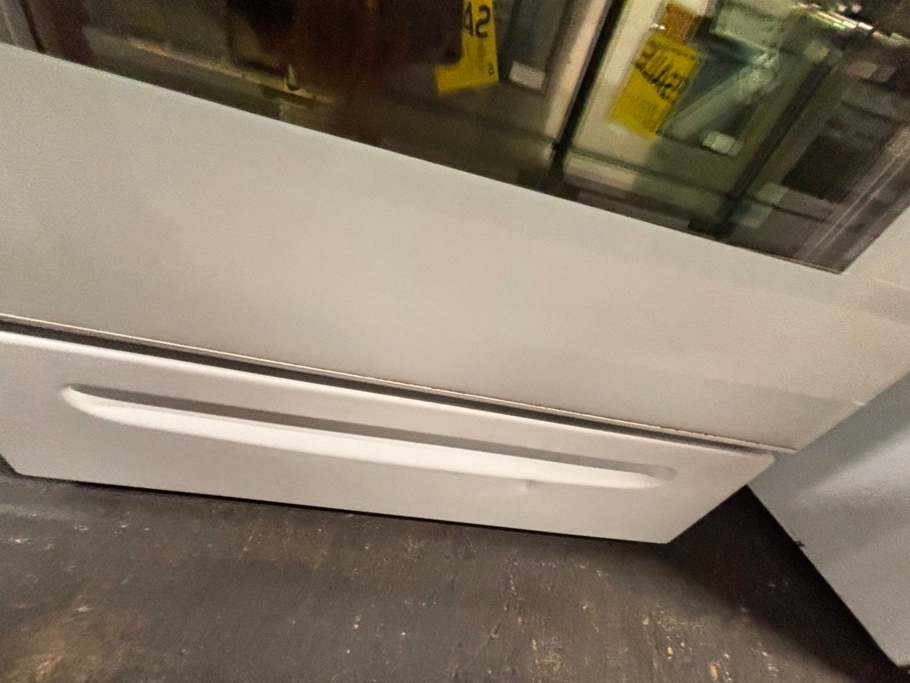 >sale🔥frigidaire propane gas 4 burner bake broil Hi/Lo self clean in white used-Refurbished 30” #GEPP6TB