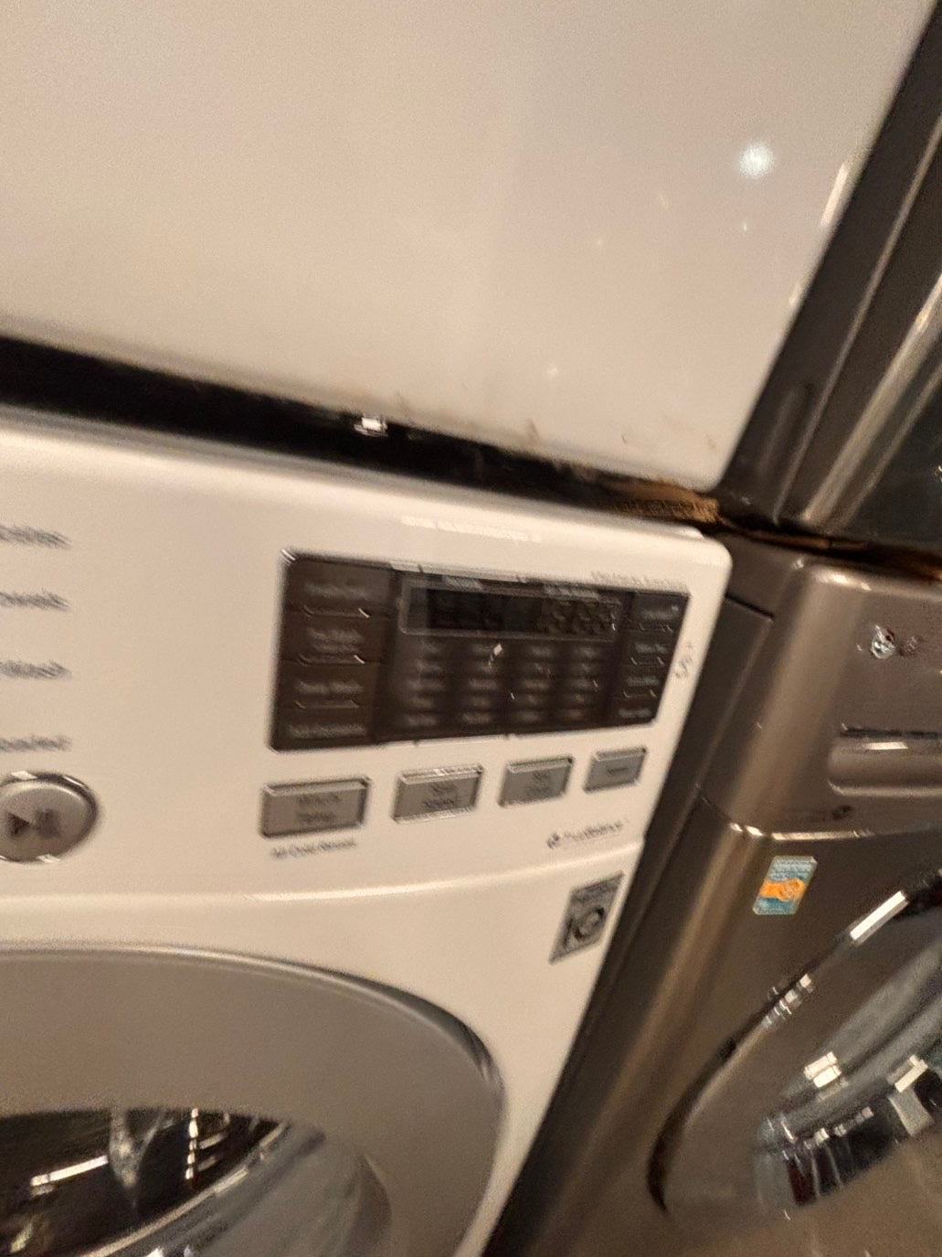 >* special🎉LG washer & dryer set electric 220v front load stackable or side by side - sensor dry in white  #WQ115SET
