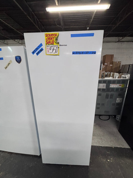 Open box HISENSE upright Freezer in White with Temperature Alarm ENERGY STAR #FZRSSWB