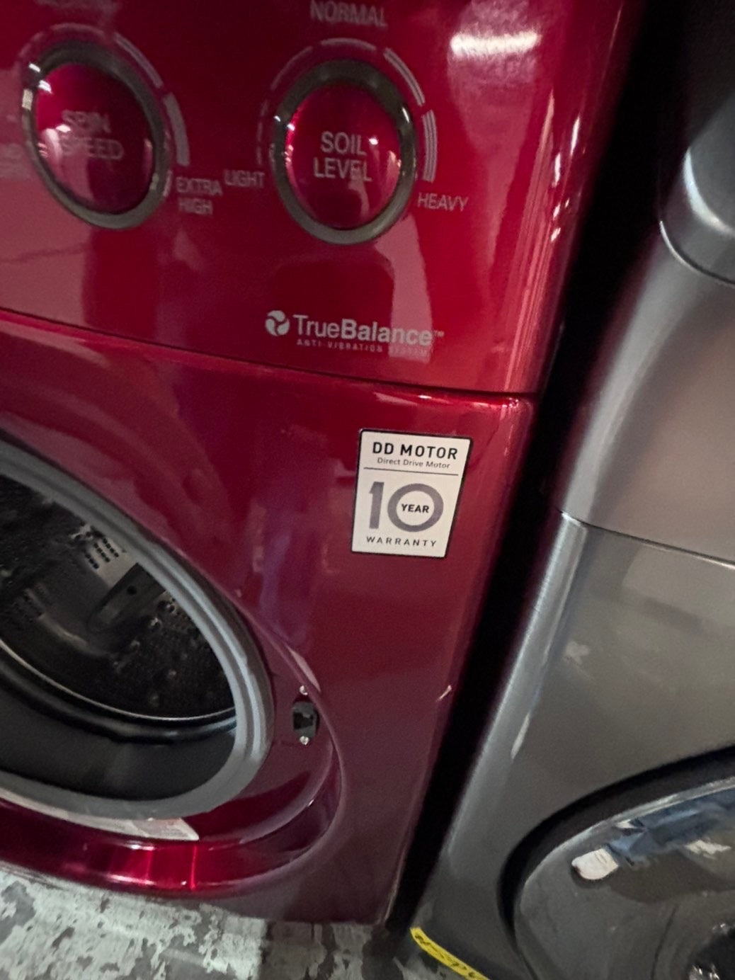 >* LG washer & dryer set electric 220v front load stackable or side by side - sensor dry in red color #LERA5SET