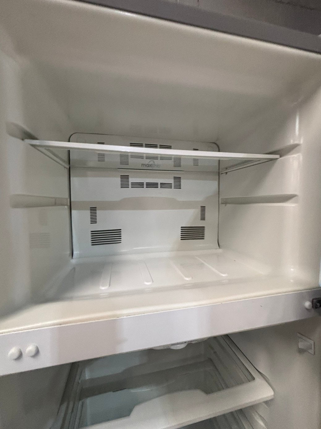 >>top freezer refrigerator stainless steel 24" refurbished #RF711DB