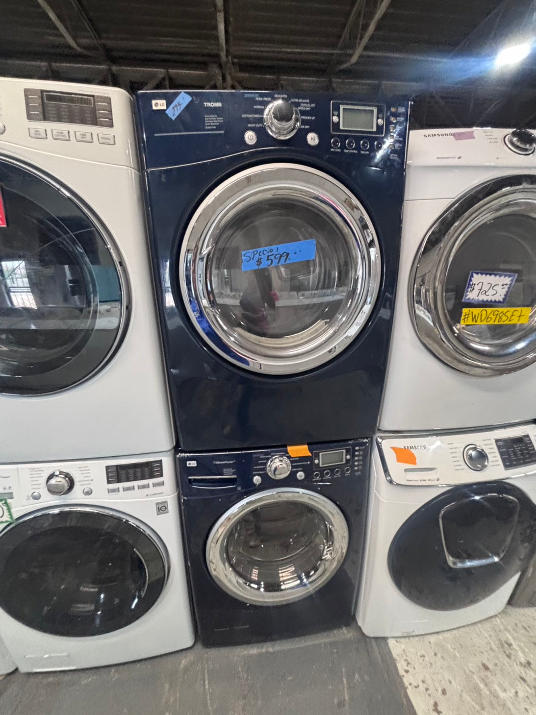 } special🎉LG  washer & dryer set electric 220v front load stackable or side by side - sensor dry , working 💯  with warranty , in navy blue color   #SPO17SET