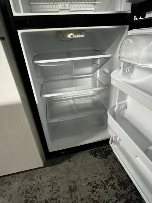 🎄 Holiday Sale 🎁 Frigidaire top freezer refrigerator stainless steel  used refurbished 30” #RF975334B