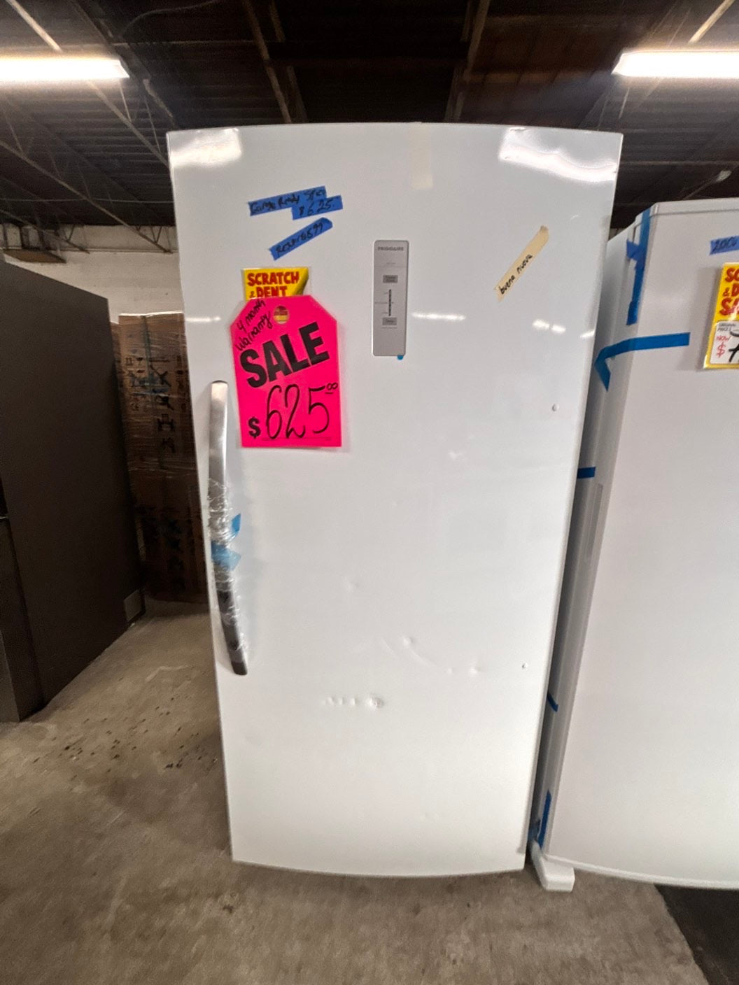 Open box 📦 scratch & dent 33’”in. 20 cu. ft. Garage Ready Freezer in White with Temperature Alarm and Auto-Close Door, ENERGY STAR #FZR43SBB