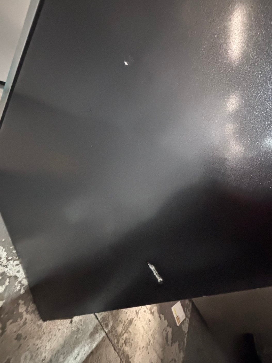 >>whirlpool 33” Top freezer fridge  with ice maker inside , black used-refurbished #RFB33B