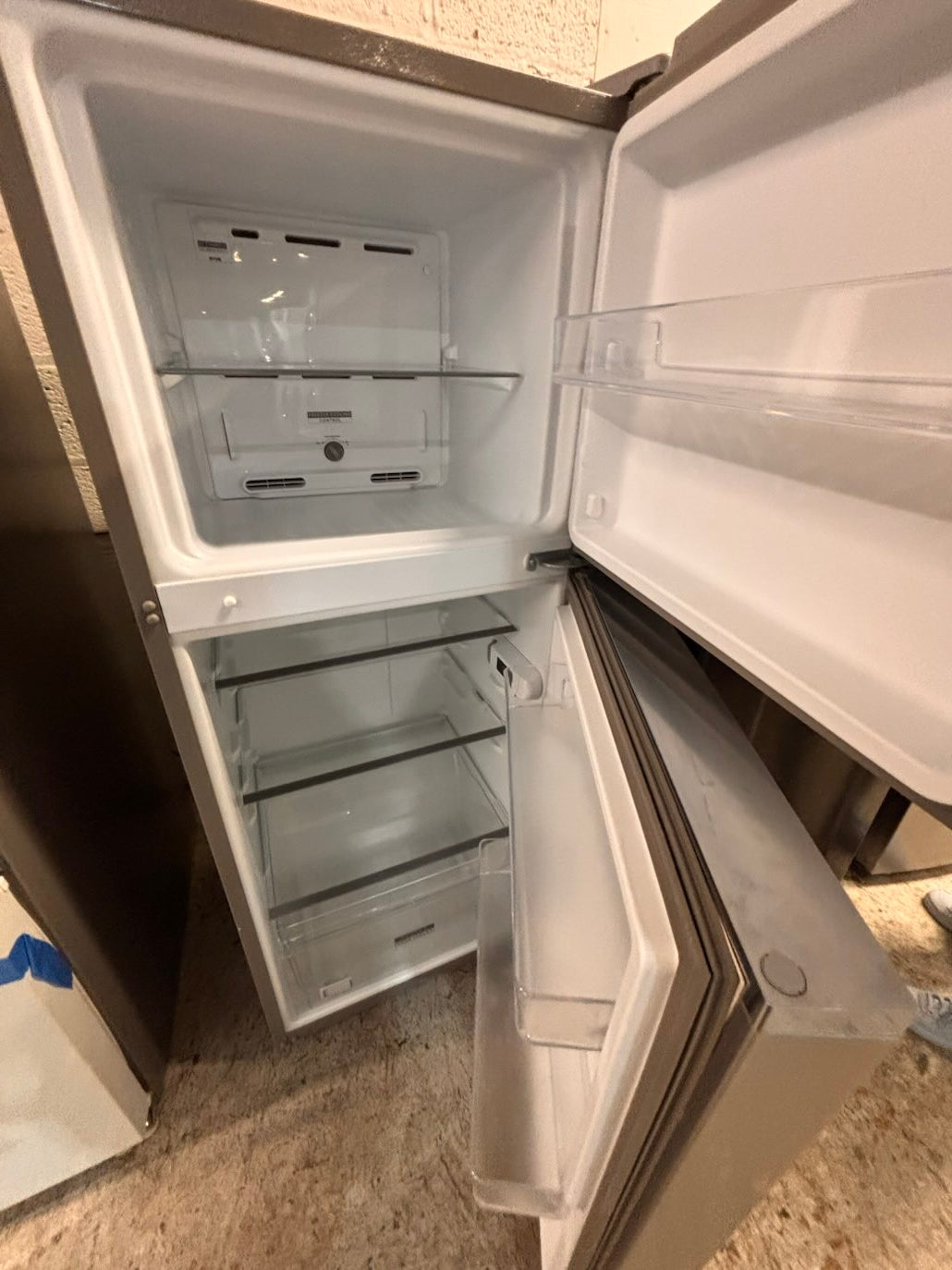 }}24” x 60”height ,whirlpool top freezer refrigerator stainless steel used,refurbished #RFDD6BB
