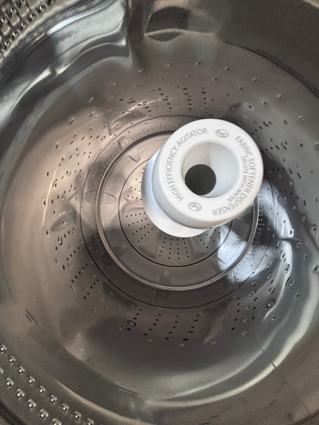 >*whirlpool Top load washing machine w agitator large capacity 27" in good condition,used-Refurbished #TWA336B