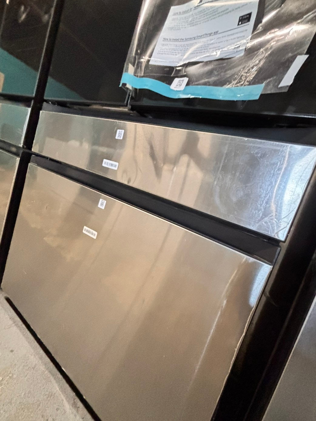 >new open box   Samsung Bespoke 23 cu. ft. Counter Depth 4-Door French Door Refrigerator in Stainless Steel with Family Hub in Charcoal Glass #RFFH8Z41B