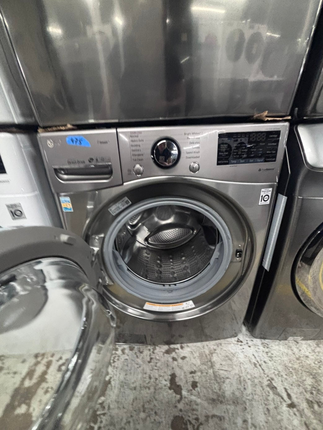 >*LG  washer large capacity silver color stainless steel drum great condition used-refurbished #WGDS42B