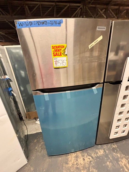 >Open box 📦 New S/d -Frigidaire
30 in. 20 cu. ft. Top Freezer Refrigerator in Stainless Steel Steel #RFG20LB