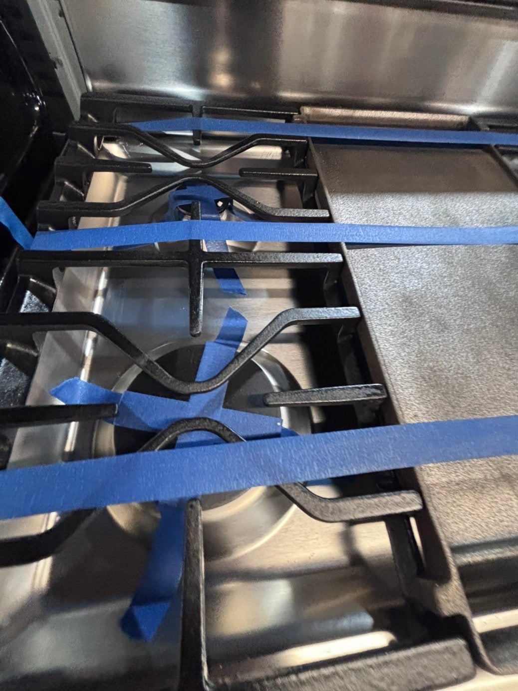>>GE Gas range 5 burner convection oven bake ,broil Hi/Lo self clean in stainless steel used-Refurbished 30” #SGQ5QB