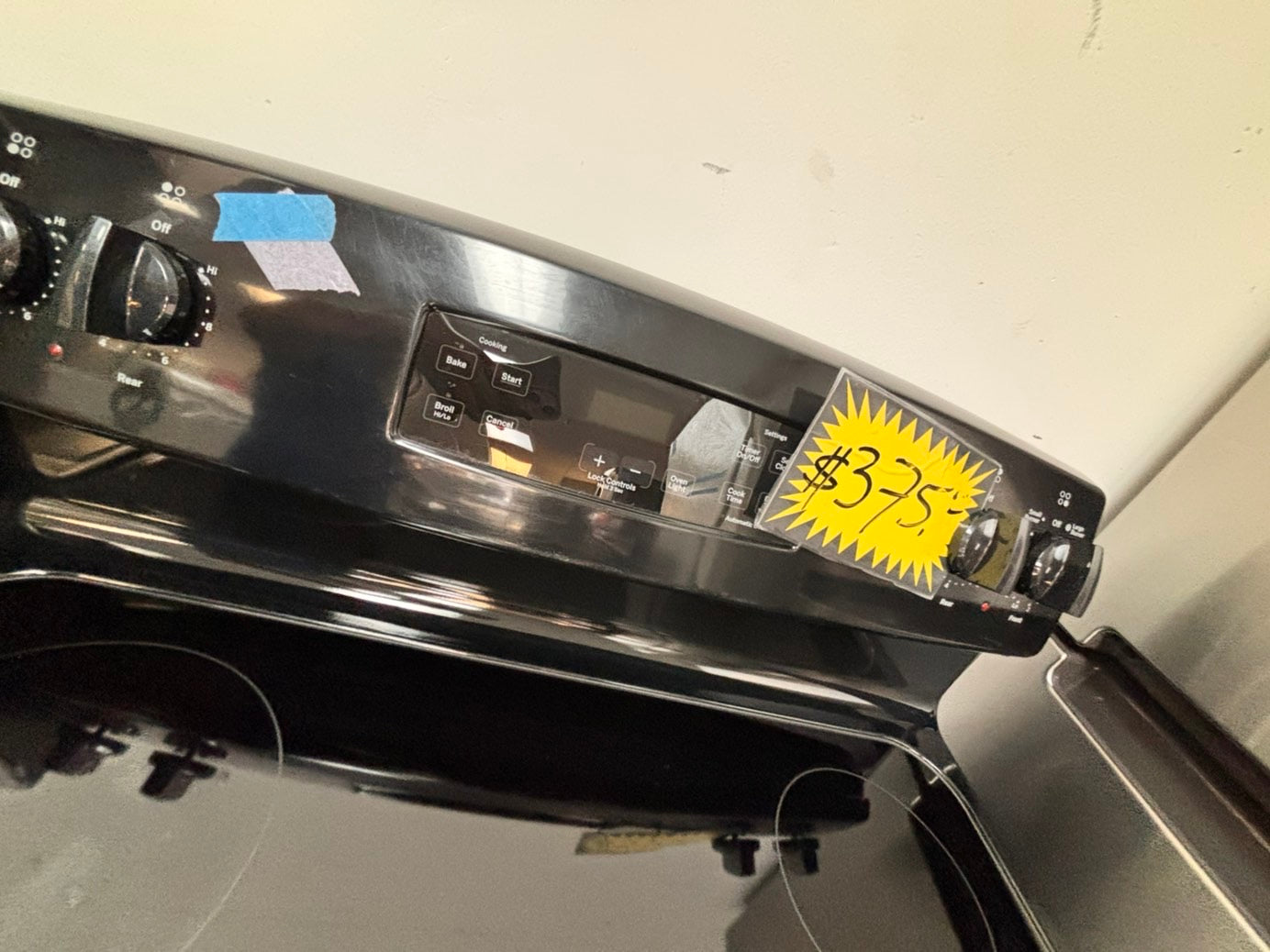 >🎈SALE🔥GE Glass Top electric stove  bake /broil,Self clean 30” 4 burner ,black color,     used-Refurbished   #EGFW79B