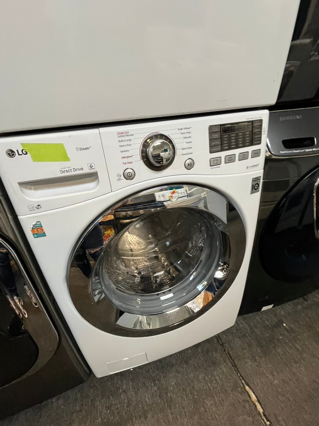 LG front load washer & TrueSteam sensor Dry front load dryer set electric 220v front load stackable in white 30" in Refurbished #WDPR20L