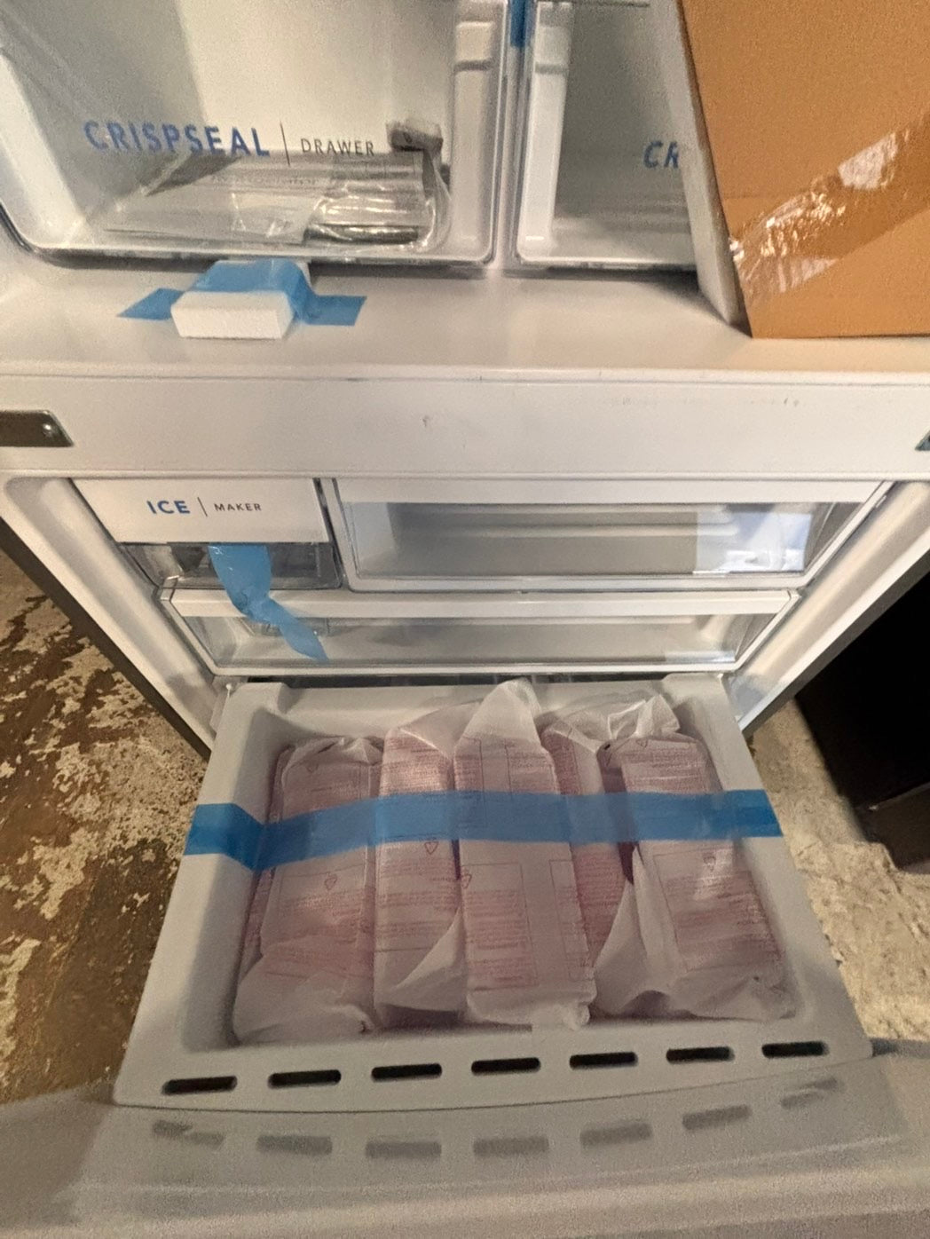 >frigidaire Open box 📦 New S/d 31.5 in. 18 cu. ft. Counter Depth French Door Refrigerator in Fingerprint-Resistant Stainless Look       #RNZG18LL