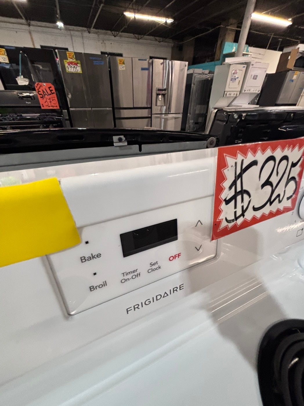>*frigidaire white electric coil top range coil 220v bake /Broil 4 burner used-Refurbished  great condition 30" #ESF515B