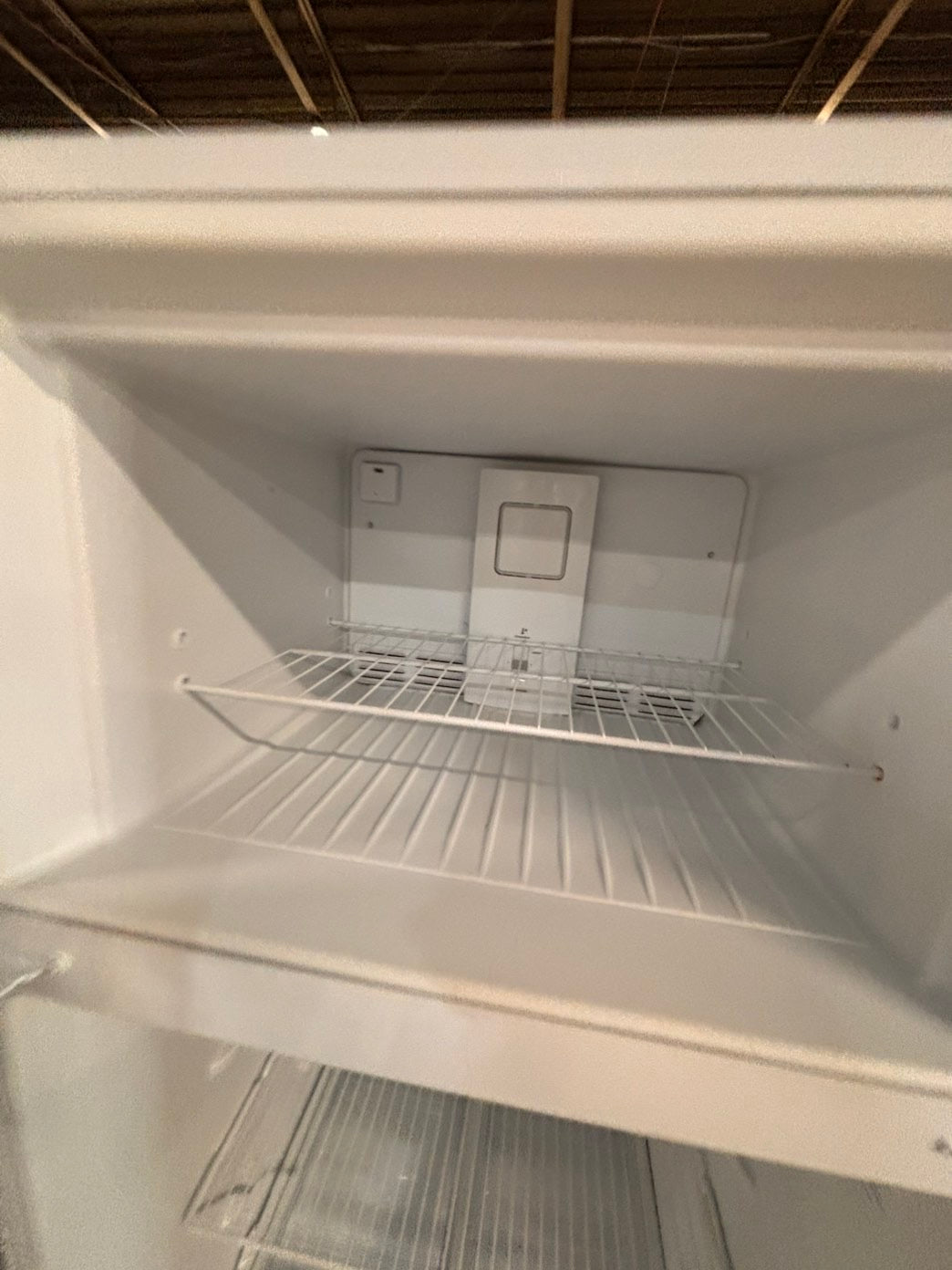 >*frigidaire 30”x 66h ,18cu.ft -top freezer refrigerator working 💯 white  color -used refurbished 30”  #TB4WYCB