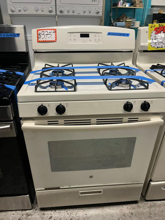 - GE Gas range 4 burner bake broil hi/lo in off white Refurbished 30" #GR235WB