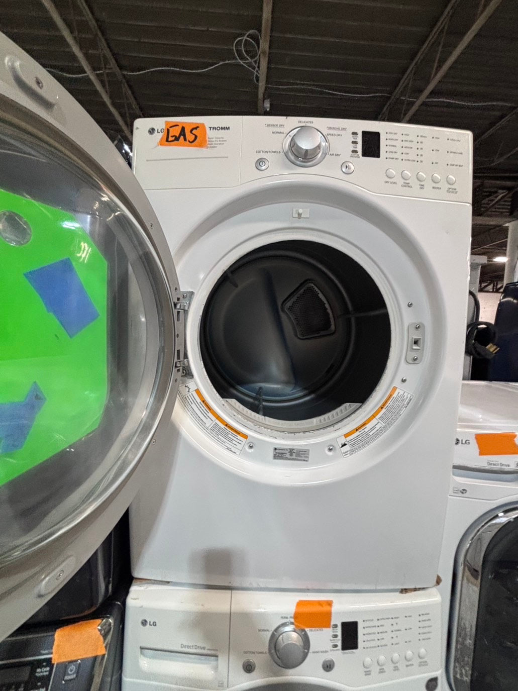 >*special 🔥LG GAS  washer large capacity& dryer steam set front load stackable or side by side white  27” in used-Refurbished #SFL3B6ET