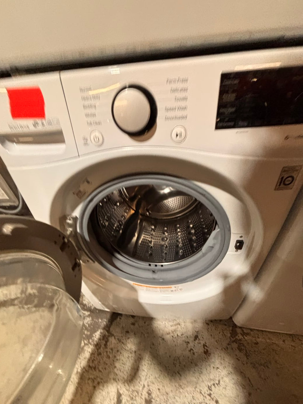 }}LG electric washer large capacity& dryer steam set front load stackable or side by side white  27” in used-Refurbished working 💯  with warranty #SFB54PET