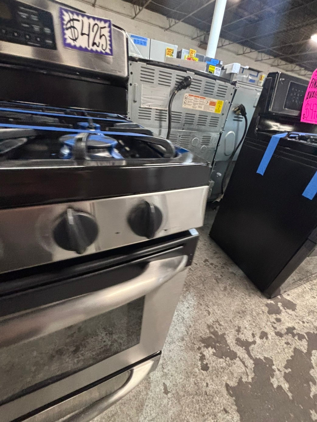 >GE  Gas range 5 burner bake broil Hi/Lo self clean in stainless steel used-Refurbished 30” #GEG1X2B