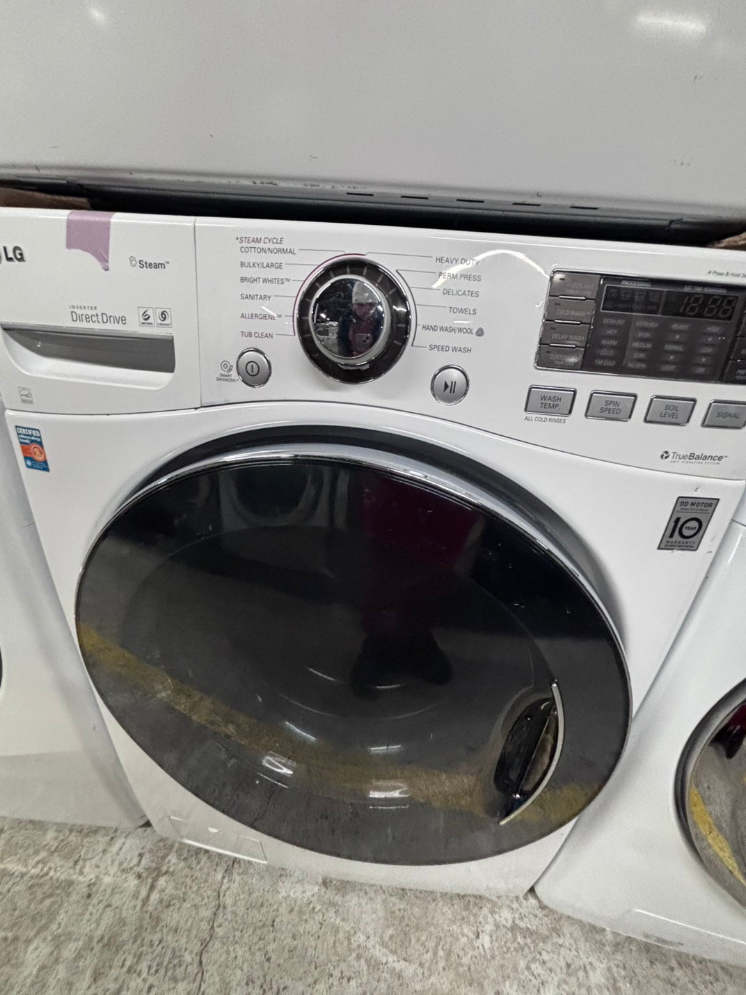 >LG washer 4.5 cu ft & steam dryer 7.5 cu ft set electric 220v front load stackable or side by side - sensor dry He in white   #WM51B
